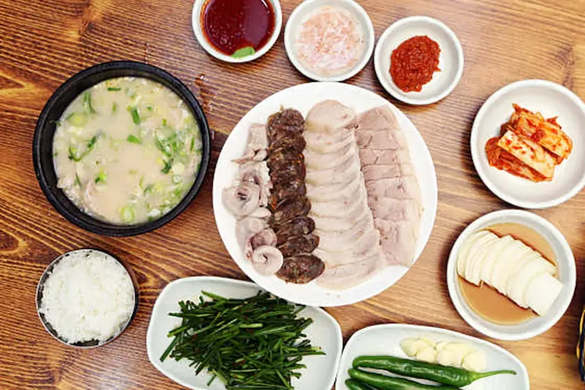 쌍둥이돼지국밥 대표 메뉴 이미지